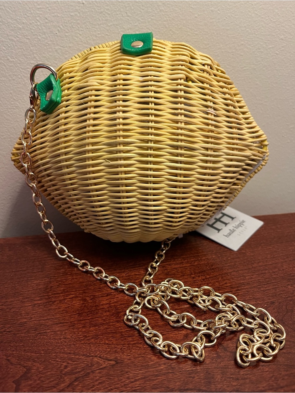 Haute Hippie Yellow Lemon Wicker Crossbody with Green Accent and Gold Chain BNWT - Picture 2 of 6